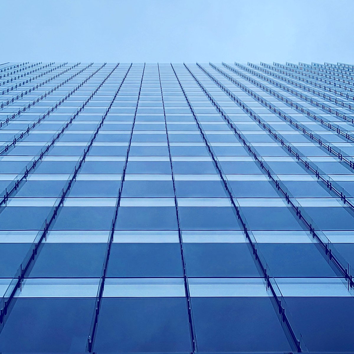 FreddyxLebron's tweet photo. I took this photo when I went to Salt Lake City, Utah.
#photography #utah #111main #building https://t.co/UFBoy864xb
