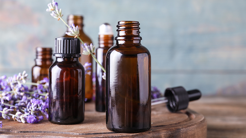 baseformula's tweet photo. In #TraditionalChineseMedicine, there are 3 levels of #Qi (energy) – Wei, Ying and Yuan. Learn which #essentialoil #fragrancenotes correspond to each level of Qi and how they can be used to #heal and support. https://t.co/Gcx1qOnATR https://t.co/JJDQtzwuYq