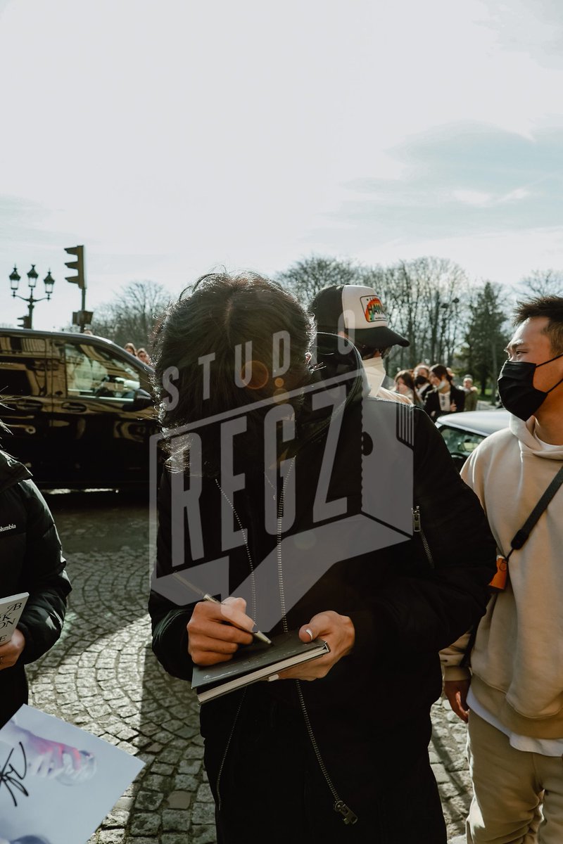 regzphotos's tweet photo. Mark Tuan 🧊

📸 by me (regzphotos on IG ) 

#PFW #MarkTuan #MarkTuan_ParisFashionWeek #MarkTuan_SaintLaurent #GOT7 https://t.co/5Z0fKf18Cm
