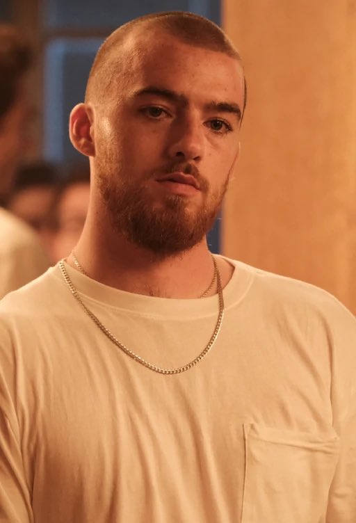 RebeuDesWabs's tweet photo. Je milite plus que jamais pour un spin off sur frères pétards de #Euphoria. #EuphoriaHBOMax #SamLevinson filez un spin off à ces deux monstres. https://t.co/QLscawGJ2U