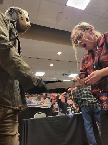 immaneedabeer's tweet photo. Cohost of the show @6cody6dowell6 making a bloody entrance at the #cultclassicconvention 🩸👹

#horror#scary#truecrime#joebobbriggs #con#slasher#jason#michael#myers https://t.co/H8IUNvObGq