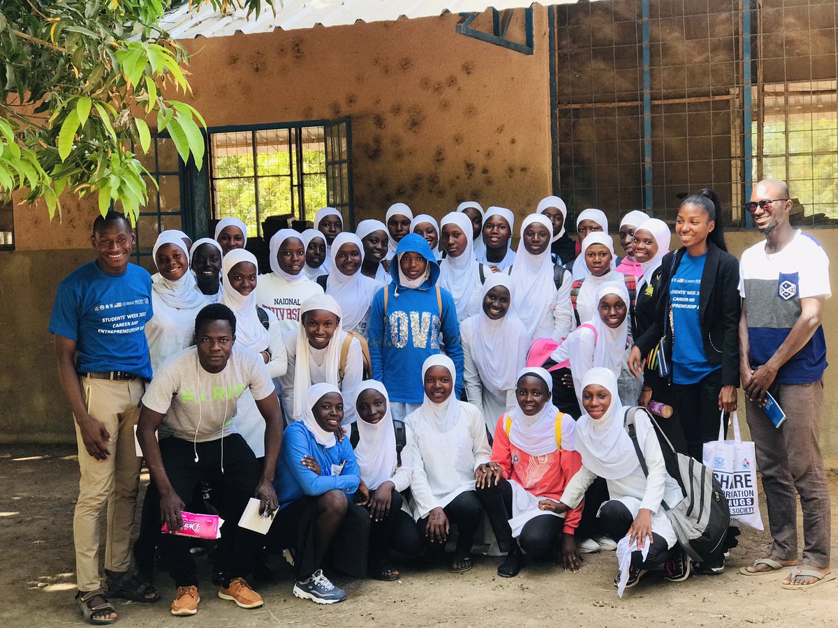 EmessJammeh's tweet photo. #Day9 #SW2022: we were in Kwinella Jnr & Snr Sec. School today to talk to children of childbearing age about Menstural hygiene. And taught them how to show reusable pads. #10Daba https://t.co/5BNzsvfyCK