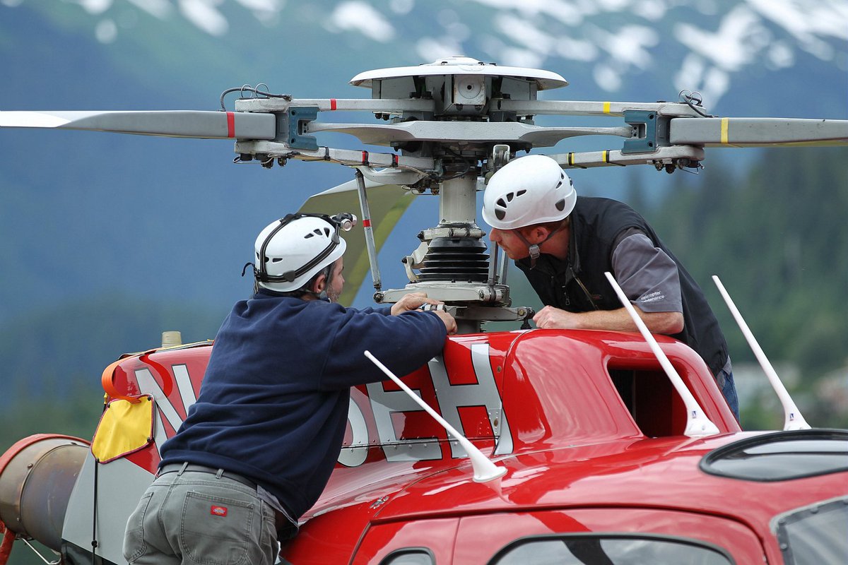USHST Focus – High Tech Safety: More good information about #helicopter maintenance – “Maintain Helicopter Health with HUMS.” 
aviationpros.com/aircraft/rotor…