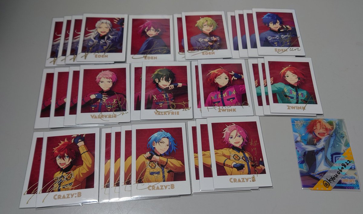 恭 tweet media