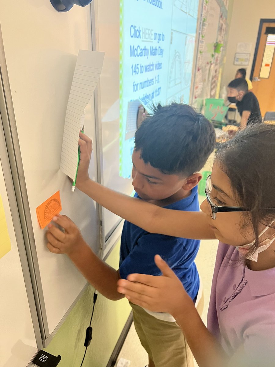 Laura_Manning13's tweet image. Finding the measurements of angles around the room #ccpsfamily #mathgeniuses @EPEBobcats