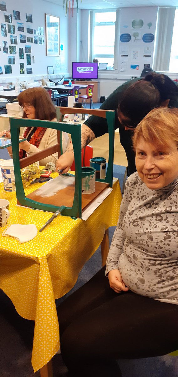 OnePlanetFV's tweet photo. Our OPFV officer, Lesley, was at @RaplochCorner today, thanks for having us! 
Looking forward to the 21st of March for the Fabric upcycling workshop!
#upcycling #EmpoweringCommunities https://t.co/JOQA0cU2ED