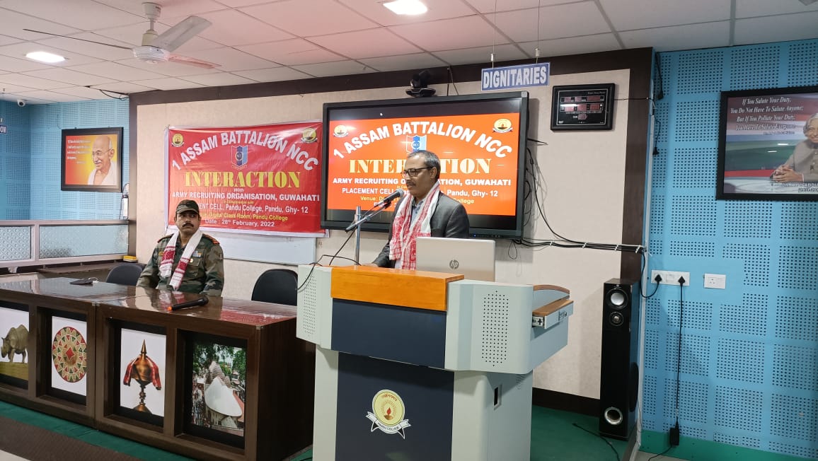 prodefgau's tweet photo. 1 ASSAM BN #NCC organised interaction of cadets with ARO, #Guwahati to showcase different oppurtunities for cadets to join the Armed Forces.The event was held at Pandu college, Ghy &amp; attended by 200 cadets. Col R Dahiya,Director,ARO interacted with the cadets.
@nccner @HQ_DG_NCC https://t.co/ZUx1CZE20C