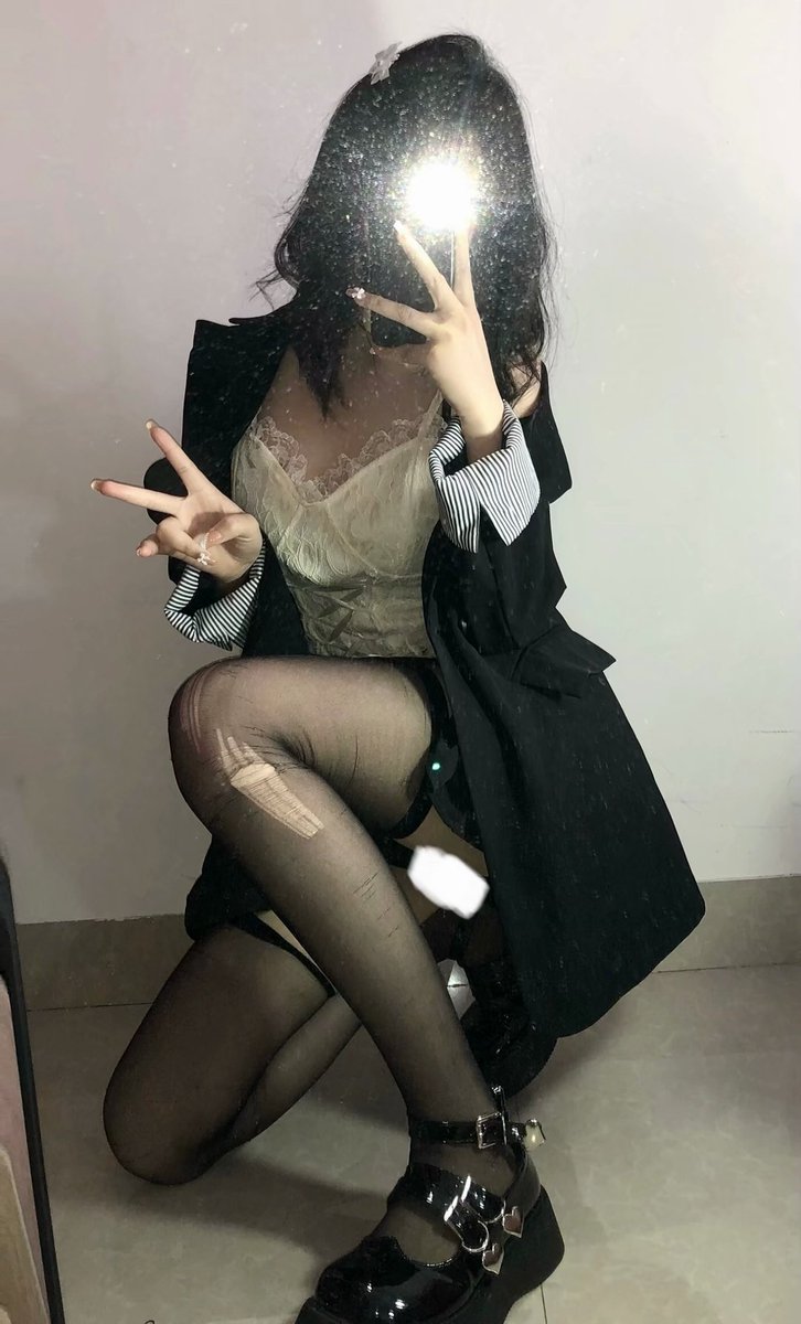 xiaoxionweiniyo's tweet photo. 该更新啦家人们 https://t.co/a0R9firULq