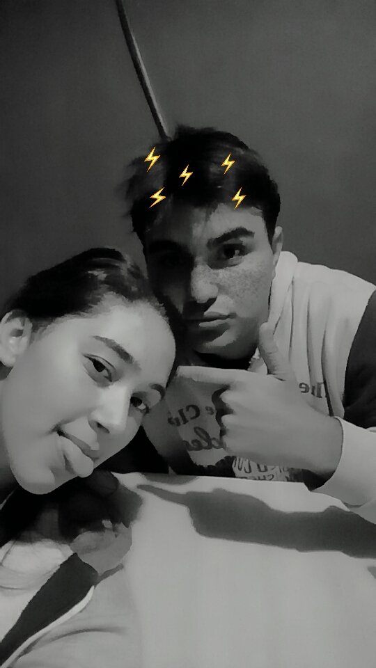 luuhernanddez's tweet photo. t amoo 🤧💘 https://t.co/q8TizczbKU