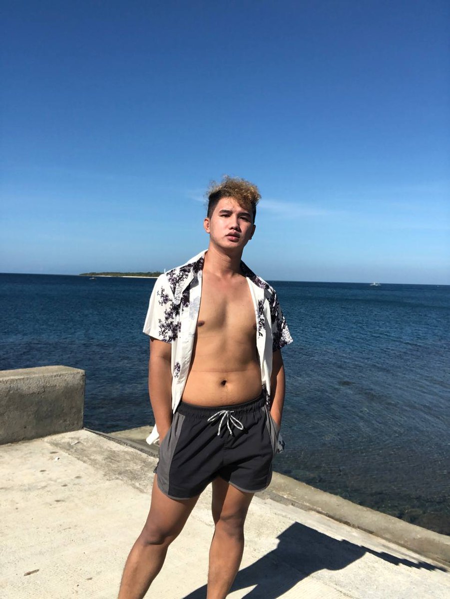 RalphArden's tweet photo. Ganito pla effect ng sinasabi nilang Self-love. 😍😍😍 From 85 to 77.5 😘❤️. Congrats self. 👍🏻🎊👌 https://t.co/ADieLvCRGK