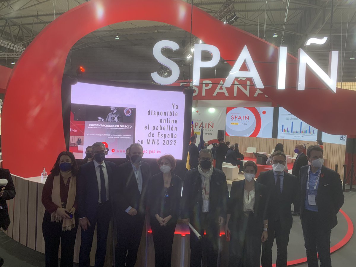 Nous avons signé aujourd’hui, au Mobile World Congress, la convention VIE-VIVES avec nos homologues espagnols <a href="/ICEX_/">ICEX</a>  Cette coopération permettra de partager notre savoir faire du #VIE