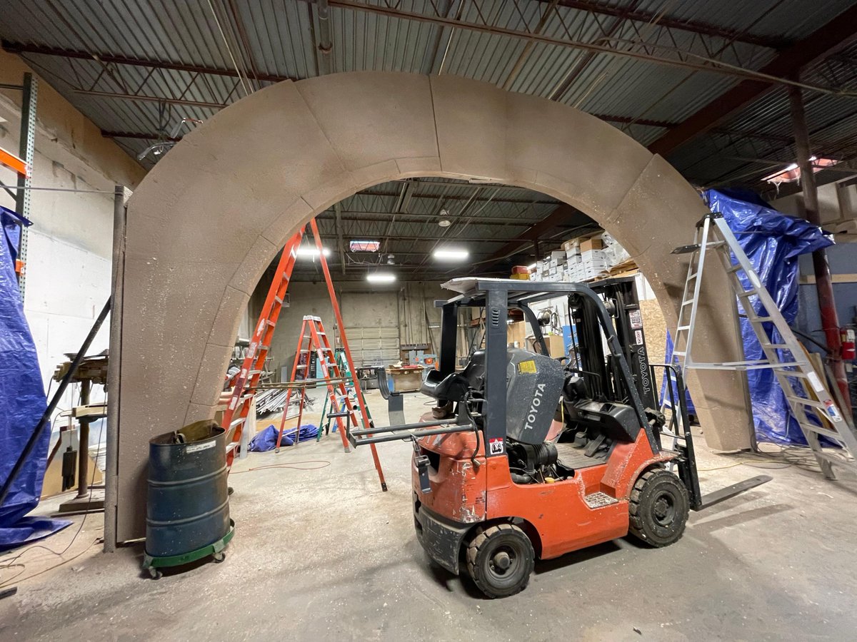 MuseumArts's tweet photo. Our #Fabrication Team is hard at work building this archway that acts as a gate. It will be installed at a local #Zoo here in Dallas for a special exhibit. The archway also swings open so larger vehicles can get through. #Welding #Metalwork #Parks #SignBuilding #ExhibitDesign https://t.co/nxigGZWKzu