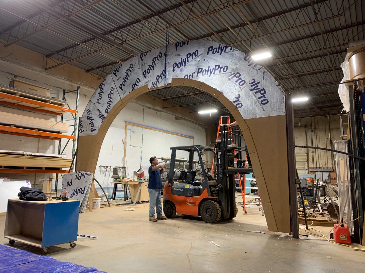 MuseumArts's tweet photo. Our #Fabrication Team is hard at work building this archway that acts as a gate. It will be installed at a local #Zoo here in Dallas for a special exhibit. The archway also swings open so larger vehicles can get through. #Welding #Metalwork #Parks #SignBuilding #ExhibitDesign https://t.co/nxigGZWKzu