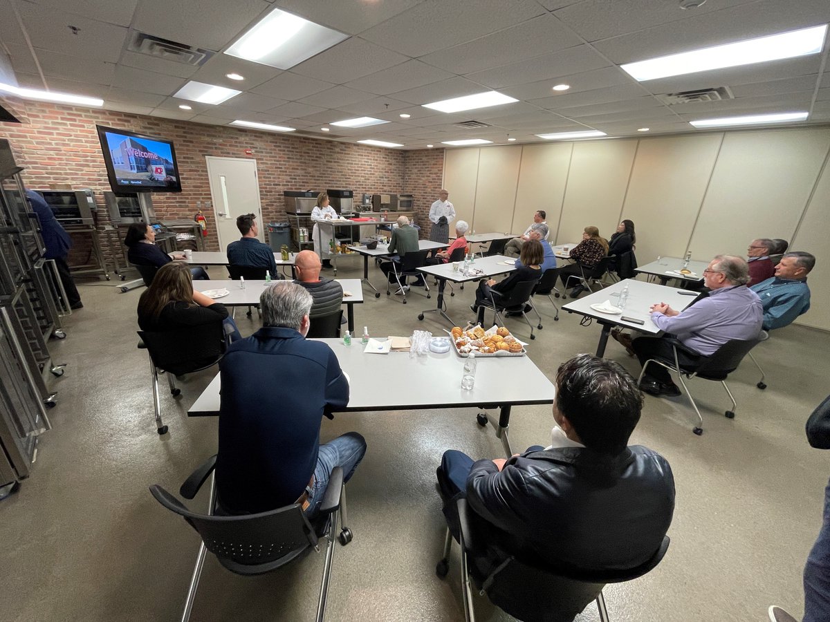 AliGroupFS's tweet photo. This morning, we kicked off our Ali Group University Foodservice Consultant program with @ACP_Inc and @Victory_Ref_USA.

#aligroupFS #foodservice #consultant #foodserviceequipment #aligroupFSevents #myfcsi #foodserviceconsultant https://t.co/MWx8w1J39l