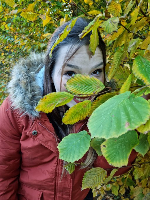 Ich versteck mich schon wieder  https://t.co/zpaEzN0Hxq https://t.co/2jHEsK4kXn