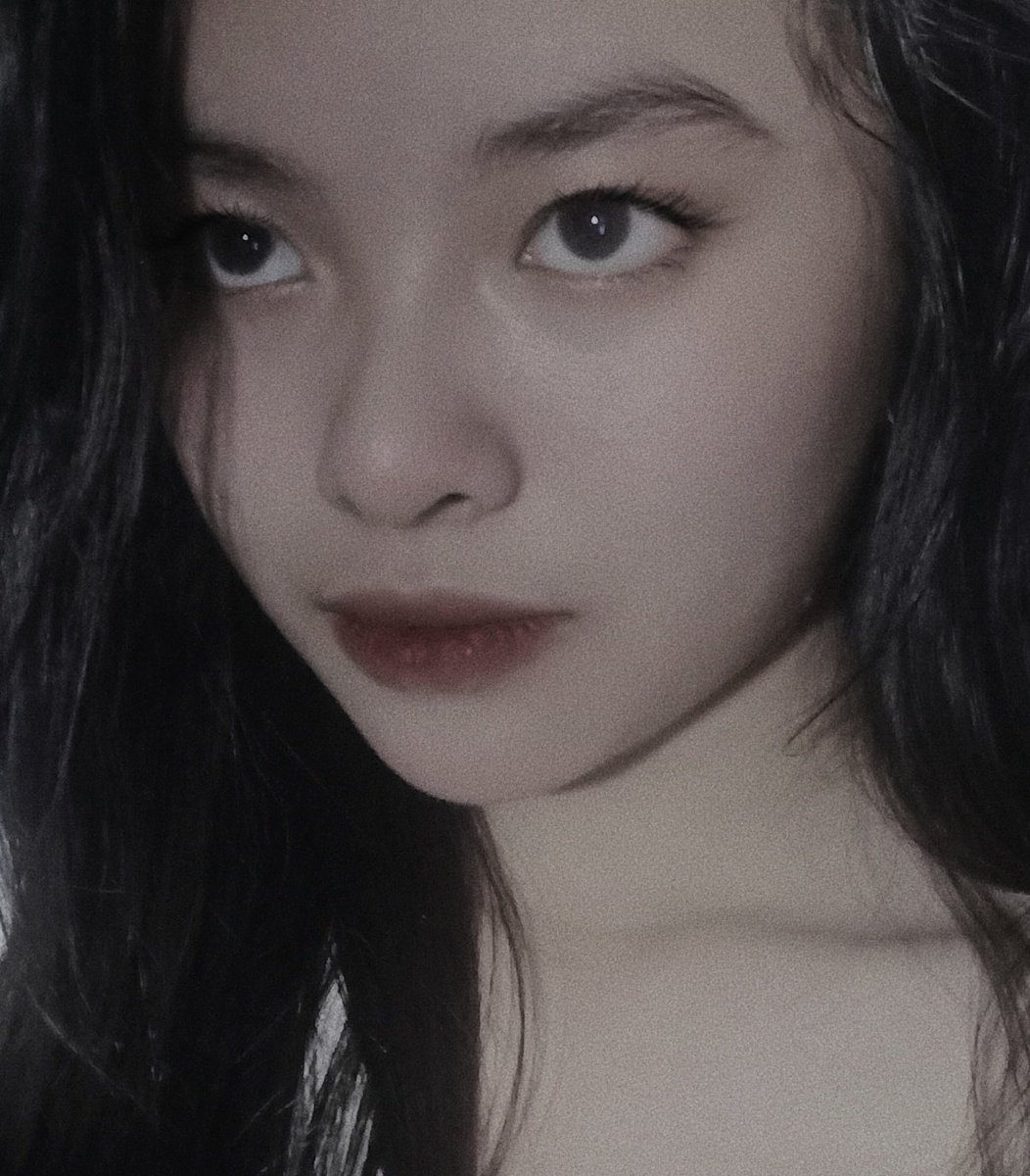 bear_136's tweet photo. [ #ARMYSELCADAY #ARSD ]

♯: ❝ 𝙒𝙝𝙖𝙩 𝙙𝙤 𝙮𝙤𝙪 𝙩𝙝𝙞𝙣𝙠 ? ❞

𝙉𝙤 𝙢𝙖𝙩𝙩𝙚𝙧 𝙬𝙝𝙖𝙩 𝙮𝙤𝙪 𝙩𝙝𝙞𝙣𝙠, 𝙄'𝙢 𝙨𝙤𝙧𝙧𝙮, 𝙗𝙪𝙩 𝙄 𝙝𝙖𝙫𝙚 𝙣𝙤 𝙛𝙪𝙘𝙠𝙞𝙣𝙜 𝙞𝙣𝙩𝙚𝙧𝙚𝙨𝙩 :) 

#BTSARMY #BestFanArmy #iHeartAwards https://t.co/jCQtci8R1h