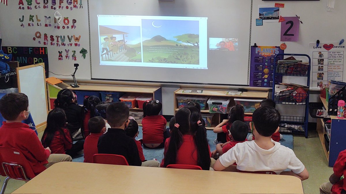 McDaniel4PreK's tweet photo. Storytime with National Air and Space Museum. Mae Among the Stars by Roda Ahmed, the story of Mae Jemison the first black female astronaut to travel into space. 🚀 #PreKrocks #WeemsWildcats @NASM @mymcpsva @MymcpsvaPreK https://t.co/2yiqQUGrHj