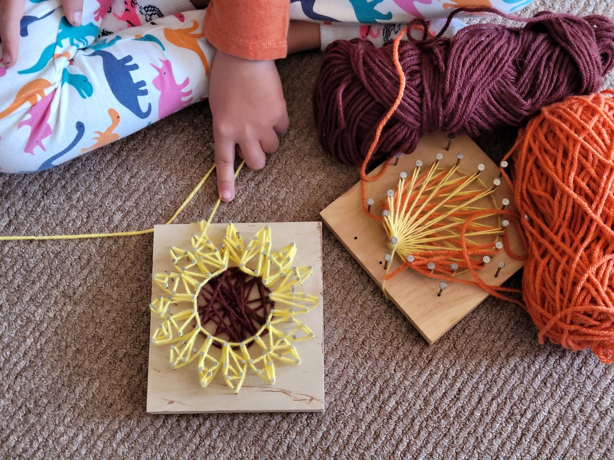 sandiegocraft's tweet photo. A sunflower for #Ukraine. Hoping for #peace https://t.co/65KjqvgFQE