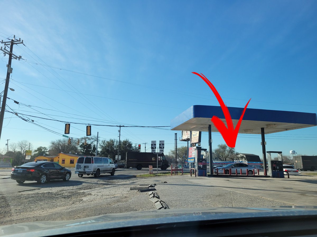 Veronica Ariana Reyes tweet media