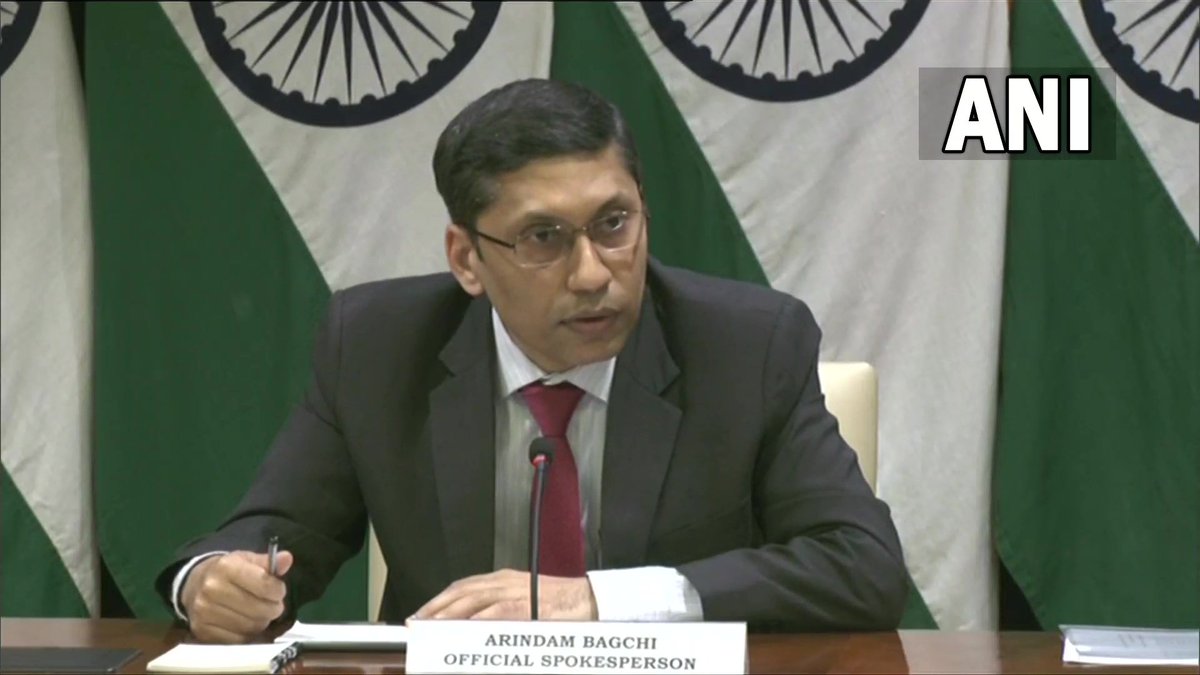Subhash02260595's tweet photo. @ZelenskyyUa @kishida230 We will send humanitarian aid including medicines to Ukraine: MEA Spokesperson Arindam Bagchi https://t.co/eBxv97Lqma