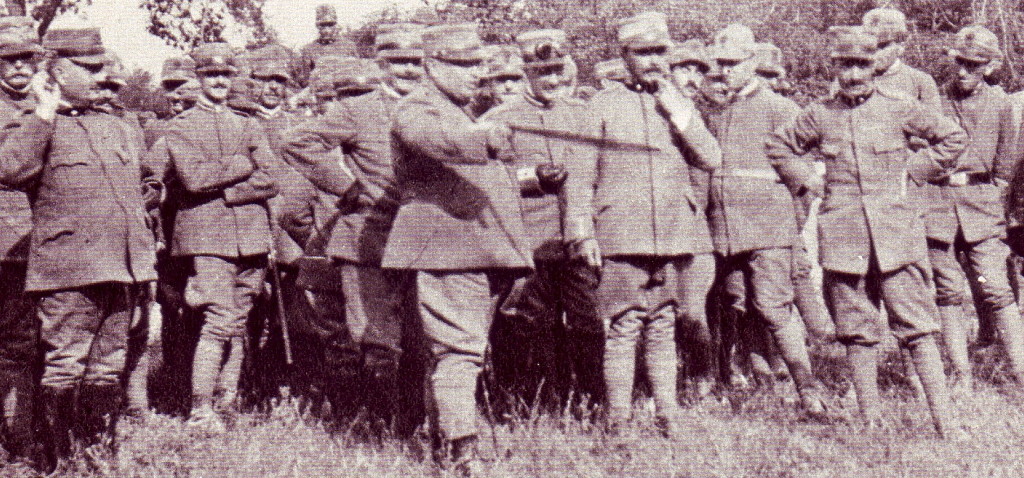 FrGuida's tweet photo. Fascismo e Massoneria – L’incompatibilità sancita dal Gran Consiglio il 13 febbraio 1923 #Storia #Fascismo #Massoneria #Freemasonry https://t.co/5mdA6kf3hi https://t.co/ABM3k2AYeU