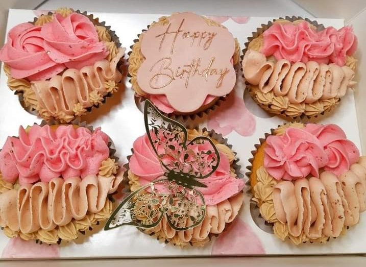 Boxed Delights Bakery tweet media