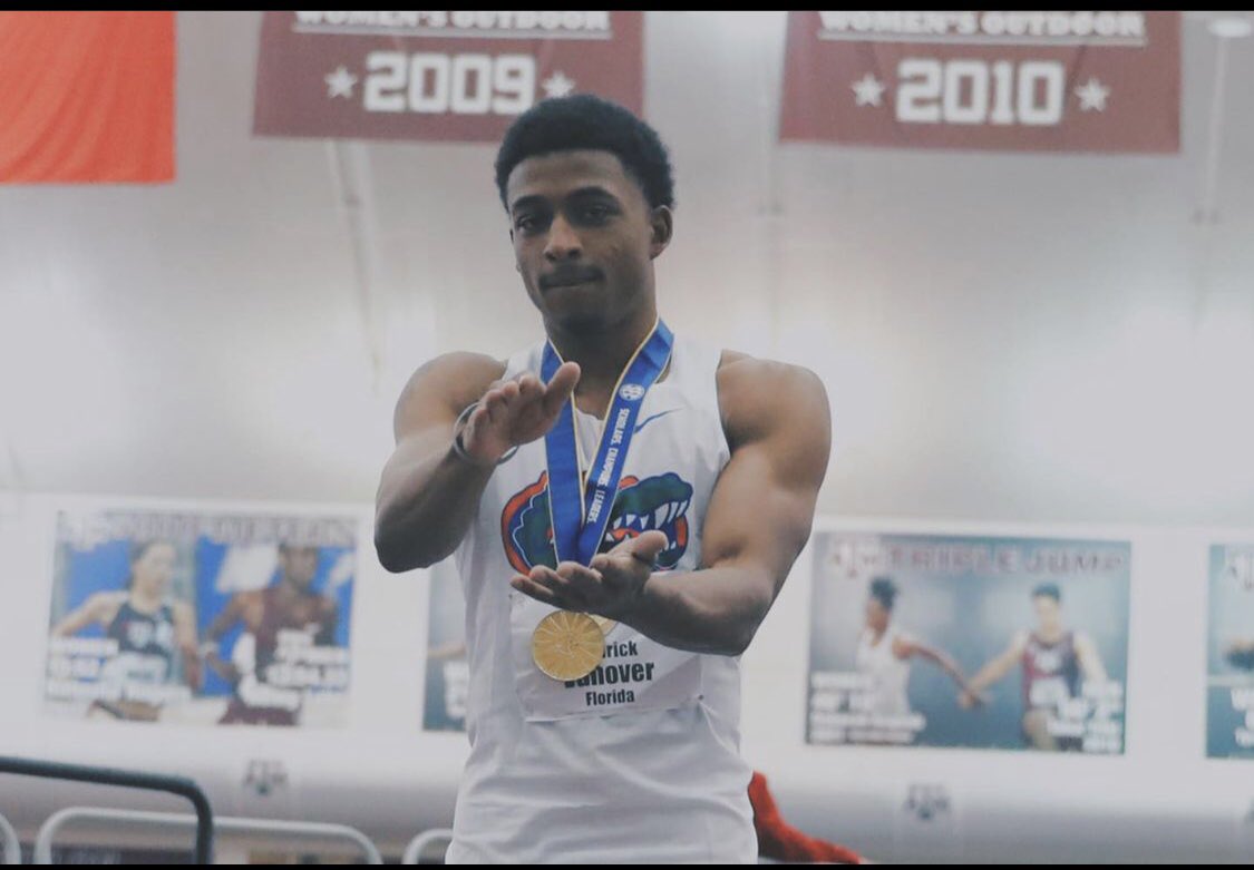 MrSpeakLife's tweet photo. Congratulations @dvan___ 60 Meter SEC Champ!! This young King was an awesome DB at Morehouse College as well before focusing solely on track. #Salute https://t.co/Frao62Tukm