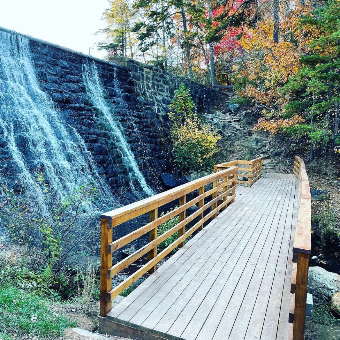 OurUpstateSC's tweet image. Located five miles north of Greenville, Paris Mountain State Park is the perfect landscape for all things outdoors. Take advantage of all the Upstate has in our backyard and check it out!