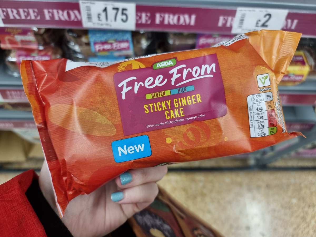 CoeliacSanc's tweet image. Anyone tried this yet? Is it like Jamaican ginger cake? I used to love a bit of that!

#asda #glutenfree #gingercake #freefrom #glutenfreecake