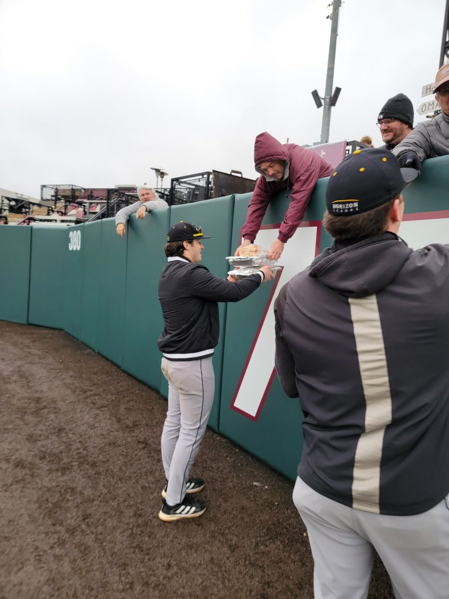 NKUNorseBSB's tweet photo. What a great past weekend in Starkville for baseball and what great Southern hospitality! Huge thank you to @HailStateBB and the fans for being such awesome hosts and feeding the team after the game. https://t.co/lhi8LPSZ1l
