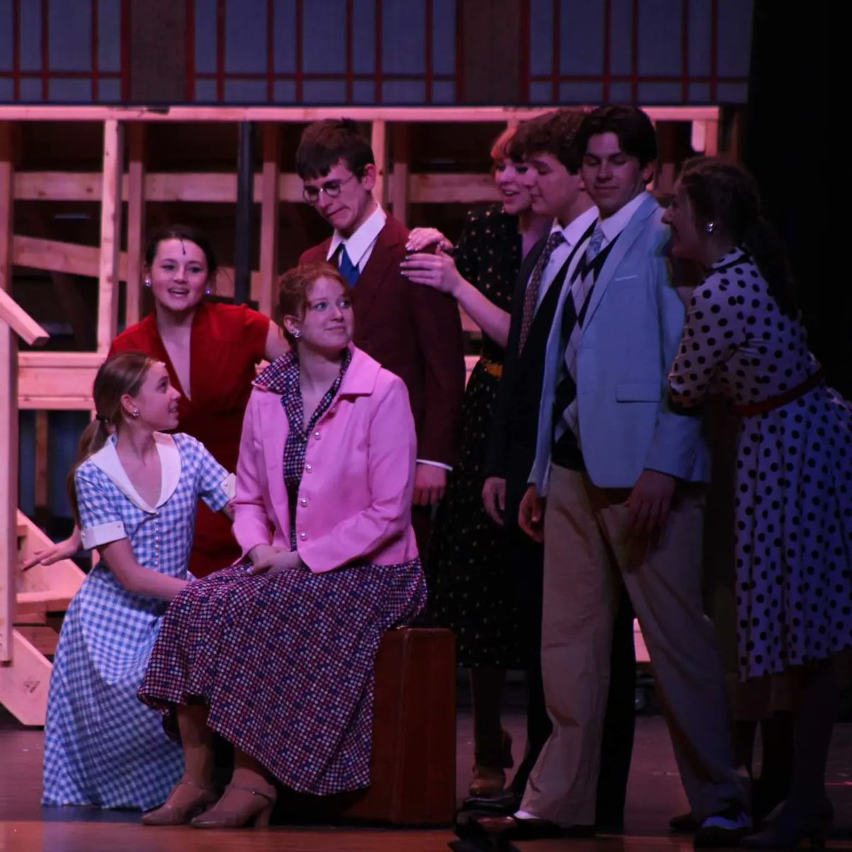 KDHSDramaClub's tweet photo. Tech week is off to a great start so far! We are looking forward to previews for KDHS and SEMS tomorrow!! Our cast, crew, pit and staff have been putting in awesome work to make this show the best it can be! You won't want to miss 42nd Street on March 3rd, 4th, 5th and 6th!! https://t.co/yXsHGs0YEQ