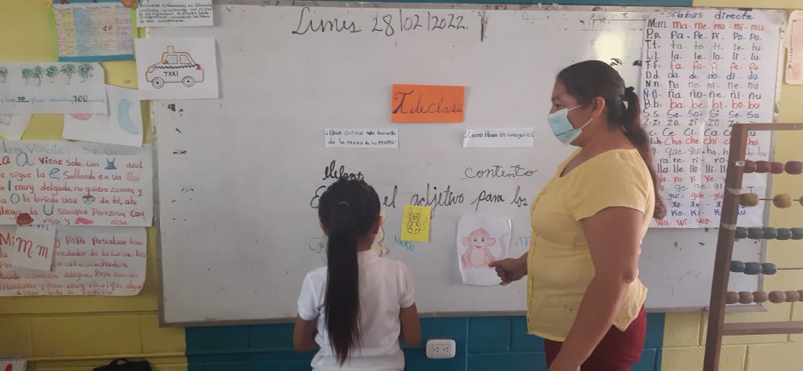 MinedPosoltega's tweet photo. Desarrollo de aplicación de #TeleClases en las Aulas de clases del Municipio de Posoltega.
#Nicaragua https://t.co/CujDmQtZ1T