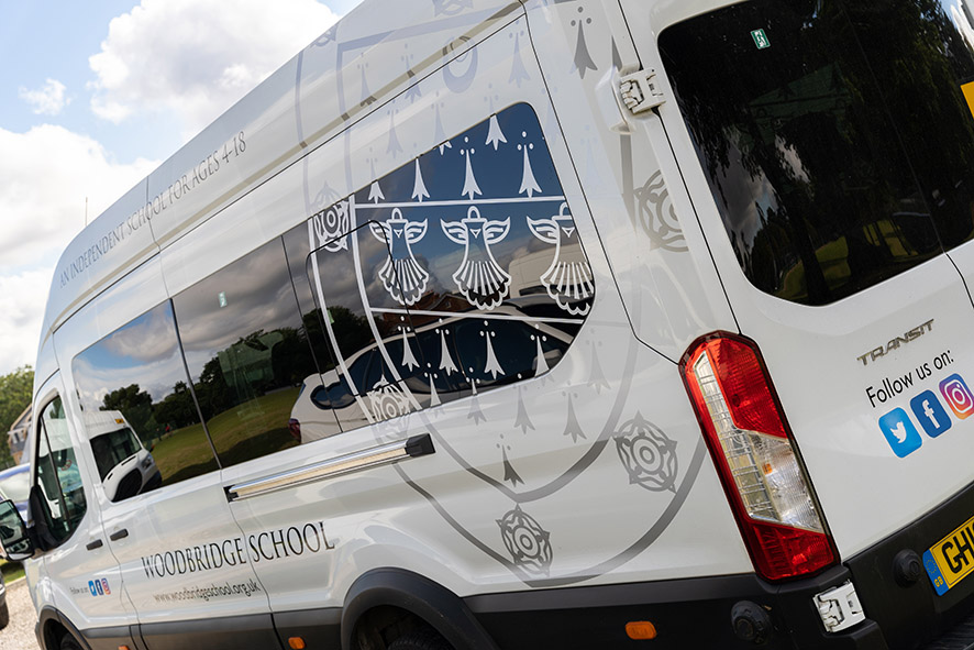 SeckfordFdn's tweet photo. We are currently looking for 2 drivers to join our minibus driving team for school runs and more.

If you're interested please visit https://t.co/QGX3EaKfDS to find out more. https://t.co/WzXMYa7yhP