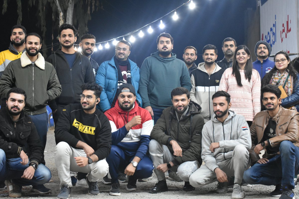 KarigarWeb's tweet photo. Recreational Trips conducted by organizations result in better understanding and employee engagement. It gives them a sense of togetherness and team spirit. A trip to "Damn-e-Koh and Mukeshpuri" arranged by Karigar Sialkot

#karigarwebsolutions #karigar #SoftwareHouseInSialkot https://t.co/2xUv29WLtC