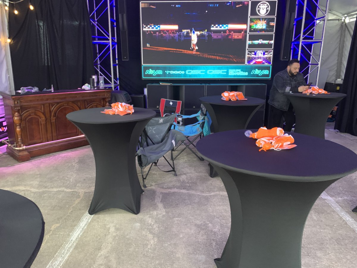 Absen_NA's tweet photo. Happy Monday! A special thanks to @LDSystemsUSA and @DataVox for a successful #houstonrodeo22 over the weekend. Thank you to all who came out and viewed our products!
#abseninc #ldsystemsusa #datavox #houstonrodeo22 #AVTweeps #avpros #systemintegration https://t.co/hANPOMNkW8