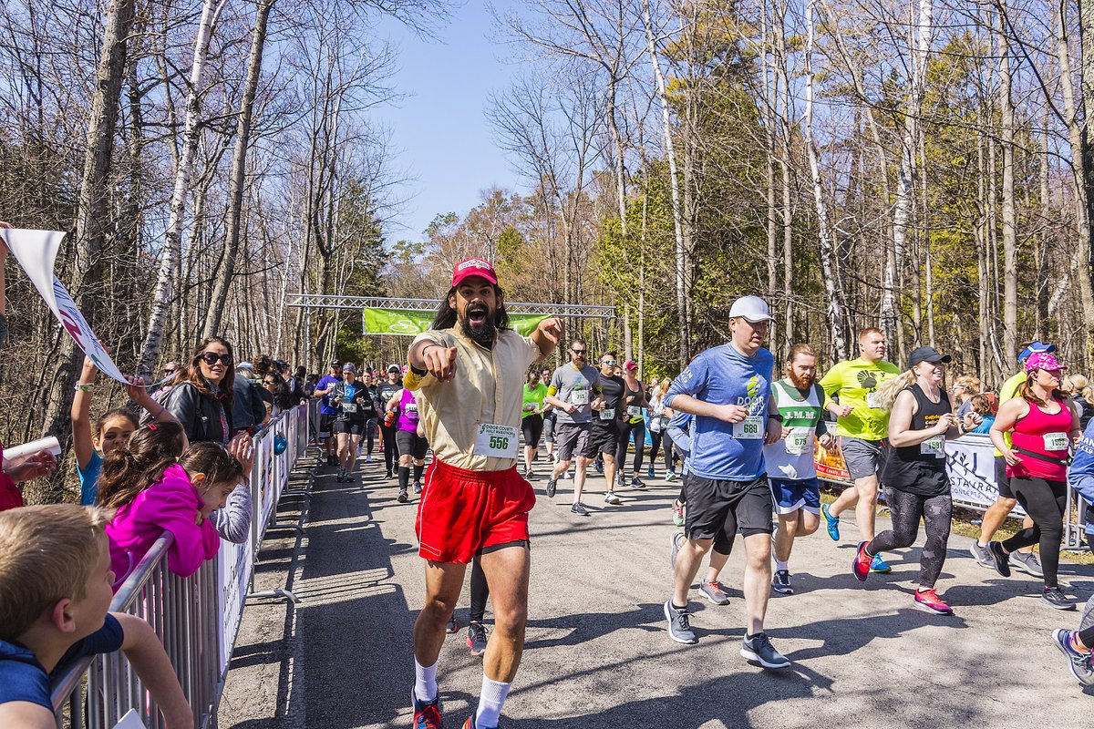 DCHalfMarathon's tweet photo. We're 9 weeks till race week! Will you be at the starting line May 7 in Peninsula State Park? https://t.co/DEVm6Cvpkj