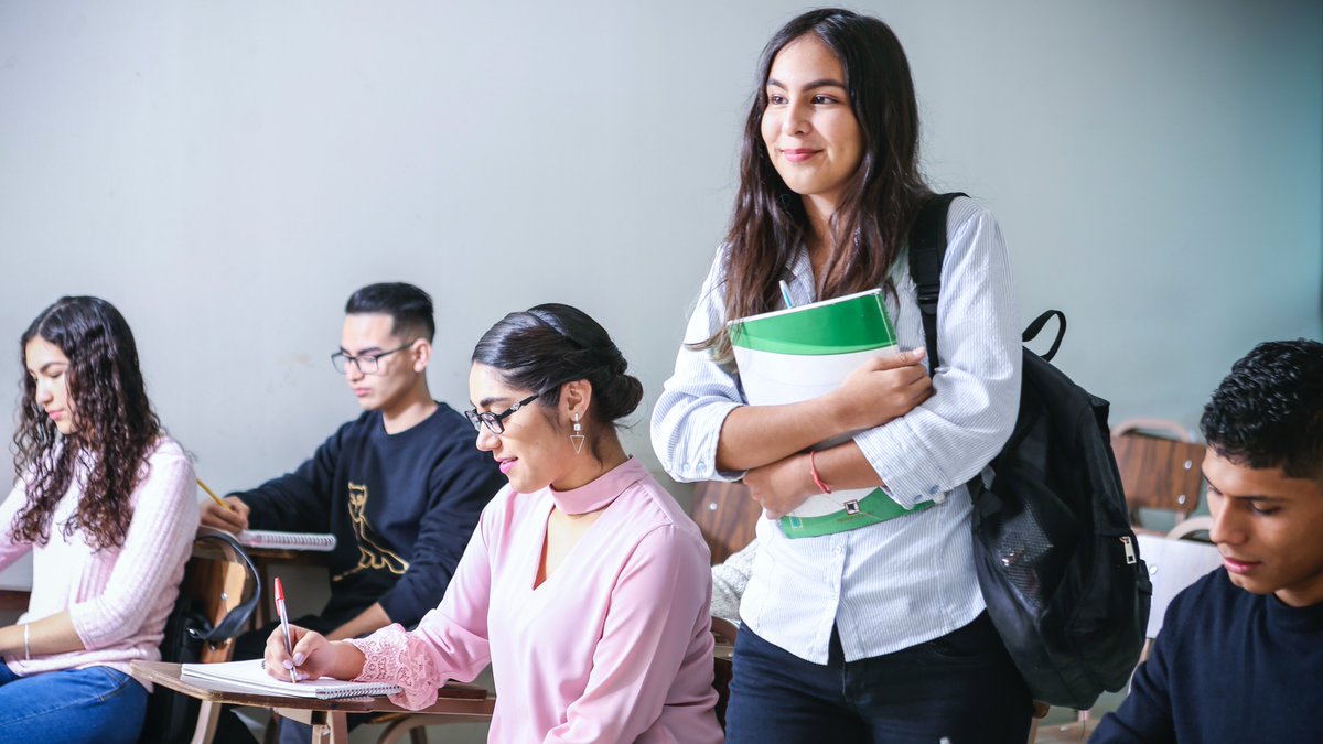 EMNormandie's tweet photo. 📢Nous rappelons à tous nos étudiants expatriés de s'inscrire sur le site #Ariane, mis en place par le @gouvernementFR, qui permet aux ressortissants français de recenser leurs voyages ou missions ponctuelles à l'étranger, et de suivre les infos de vos établissements d'accueil ! https://t.co/51kHOrCjSr