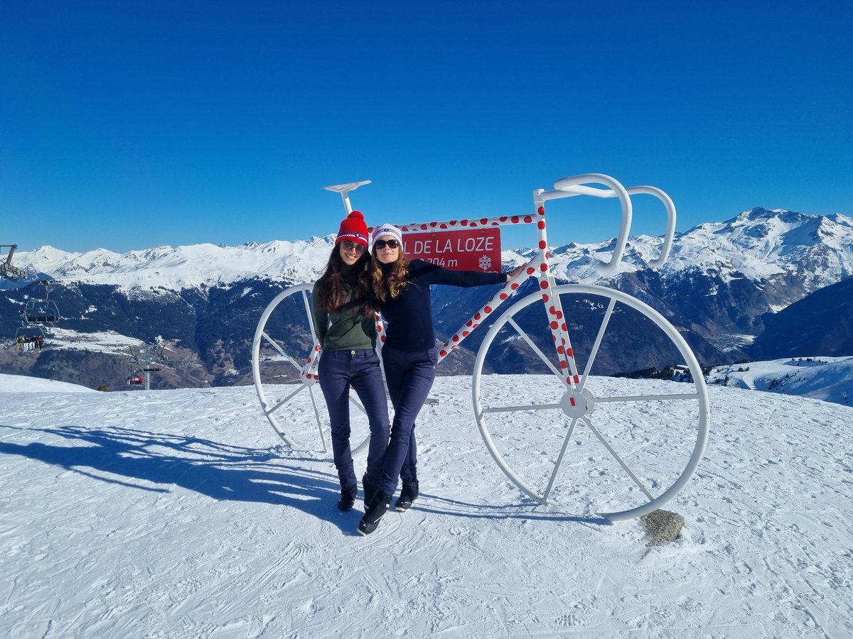 mif360's tweet image. Shooting @blanc_bonnet aujourd&apos;hui pour #MiF360 @Meribel3vallees et @courchevel ⛷️
Merci à Jeade et Aurore pour leur bonne humeur et @1083officiel et #royalmer pour la tenue #madeinfrance !

@MIF_Expo @Fimif_fr @cartefrancaise