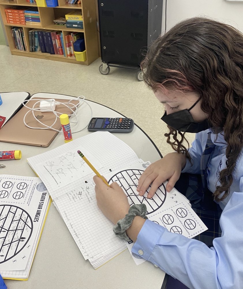 NAISNY's tweet image. Demonstrating your understanding in different ways is a key part of #NAISNY learning. Upper School students use their understanding of geometry in different contexts.