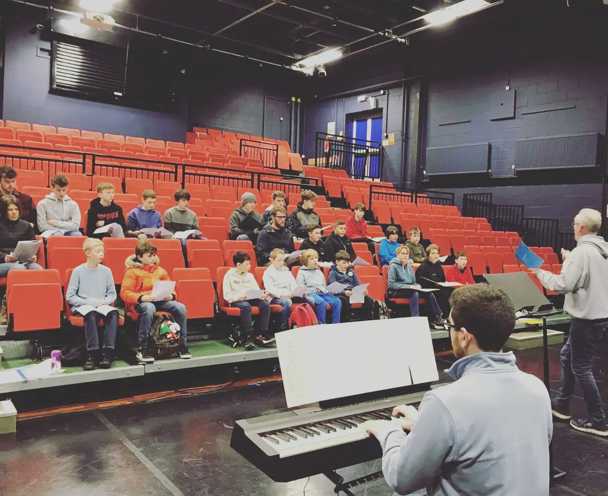 SCYChoir's tweet photo. Wow...what a weekend! Our lads enjoyed a change of singing scenery with a trip to Plymouth to meet with other lads of South West Voices, which will see them all performing at the Cornwall International Male Choral Festival in May....exciting times!
@SFSomerset @SSESomerset https://t.co/aDZyaeypVz