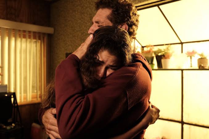 oppelto's tweet photo. Incrível como a trama de euphoria retrata a ausência dos pais. Todos os problemas dos personagens vêm pela forma como eles tentam suprir essas ausências e a segunda temporada deixou isso bem claro. Amadurecer é aprender a reconhecer os traumas e a lidar com eles https://t.co/DhzaQeqnFD