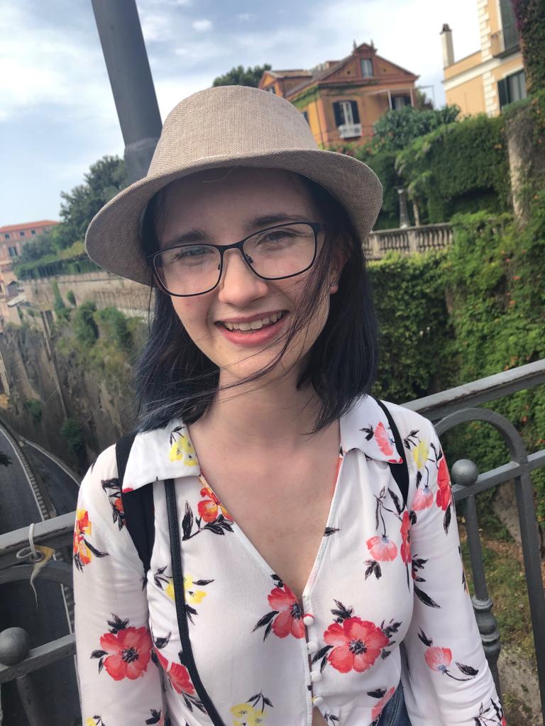 ECSUoS's tweet photo. Current MEng #BiomedicalElectronics student Izzy Howard on her time on the Biomedical taster course before joining @unisouthampton. "The course provided an invaluable insight into university life, as well as getting to experience the labs!"

Register here: https://t.co/UH9tPwAY87 https://t.co/WK763ZbZ6P