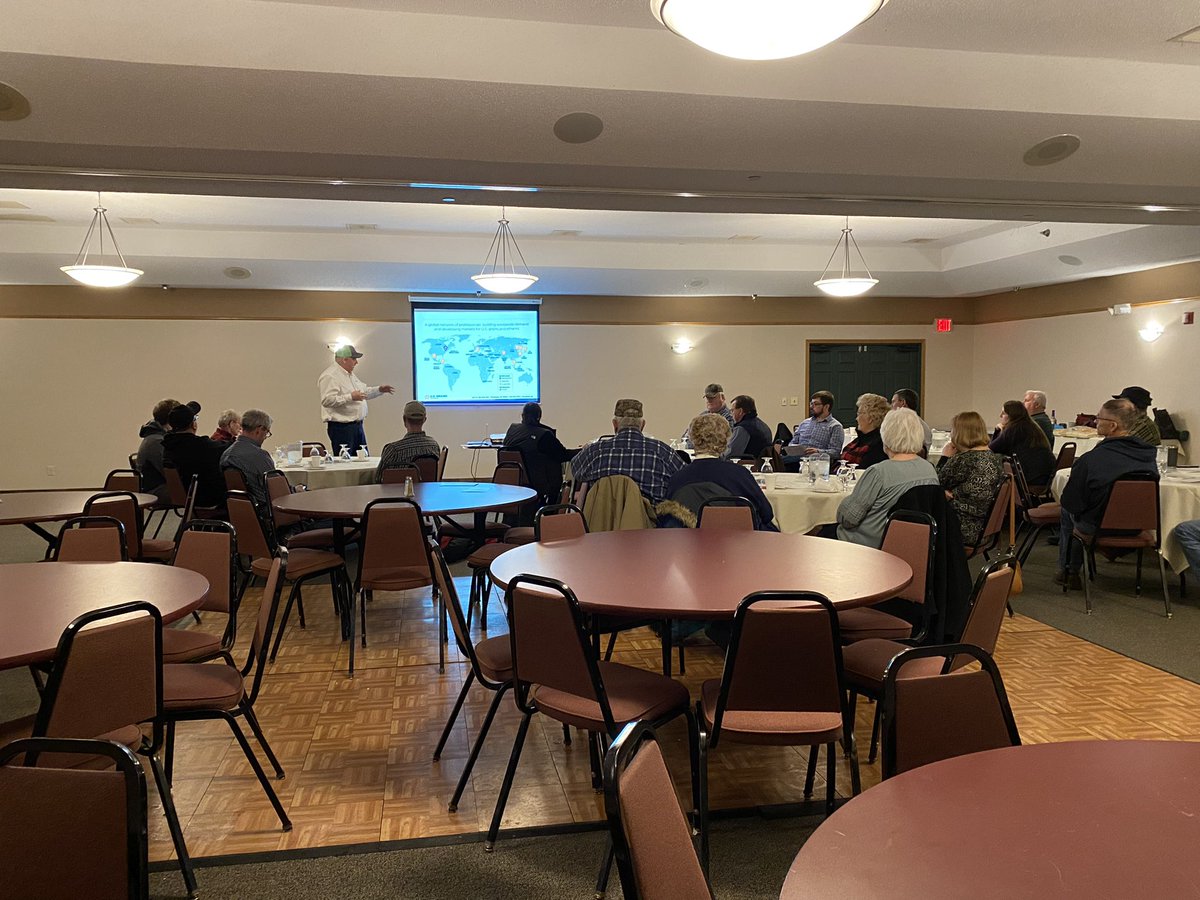 FarmsWillis's tweet photo. Had the pleasure of speaking this morning at Swift County Corn &amp; Soybean Growers and Dairy Association’s Annual Meeting. Thanks to @AmberWillisAg for taking some photos. 
.
.
.
@USGC @mncorn @MNSoyGrowers https://t.co/NtMX4scZGl