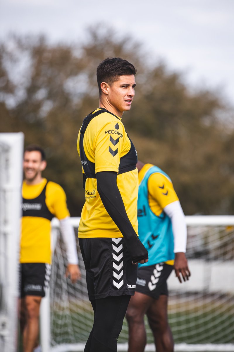 Chas_Battery's tweet photo. 𝗪𝗼𝗿𝗸 𝘄𝗼𝗿𝗸 𝘄𝗼𝗿𝗸 ⚫️🟡

#CB93 https://t.co/pyJ2qMNIZr
