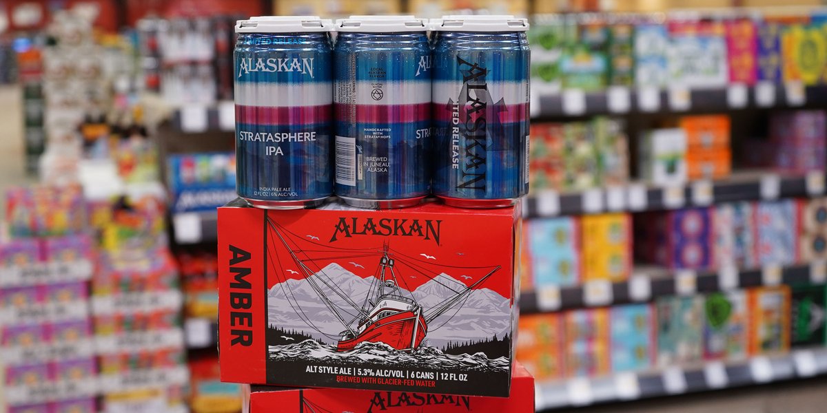 BinnysBev's tweet photo. New school or old school? @AlaskanBrewing was an early believe in Strata hops, which are all the rage right now. But as #flagshipfebruary winds down, don't sleep on Alaskan Amber either.
https://t.co/pj5NJaJfEL https://t.co/CZdXASdbV5