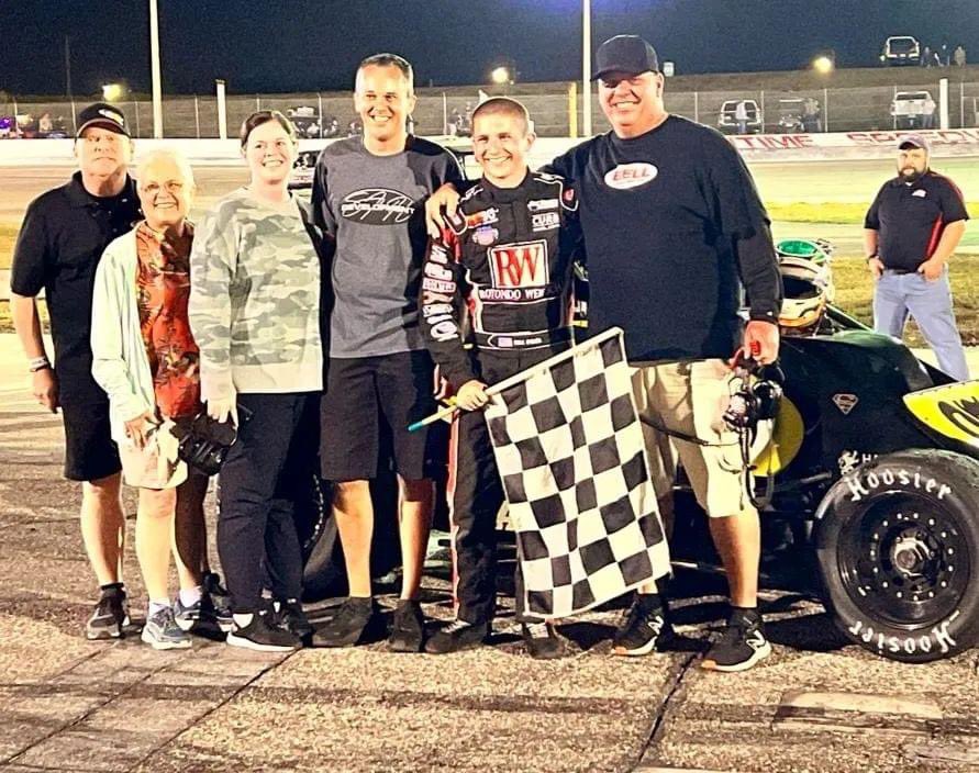 SFH Racing Development (@sfhrdevelopment) on Twitter photo Dave Steele Non Wing Championship
🗓: Feb 26
📍: <a href="/SHOWTIMESPEDWAY/">Showtime speedway</a>
🏎: <a href="/SIKarting/">SI Karting</a> 67 Sprint Car
Final Practice: P2
Qualifying: P3
Heat Race: P2 ➡️ P2
Feature: P3 ➡️ P1 Dave Steele Non Wing Championship
🗓: Feb 26
📍: <a href="/SHOWTIMESPEDWAY/">Showtime speedway</a>
🏎: <a href="/SIKarting/">SI Karting</a> 67 Sprint Car
Final Practice: P2
Qualifying: P3
Heat Race: P2 ➡️ P2
Feature: P3 ➡️ P1