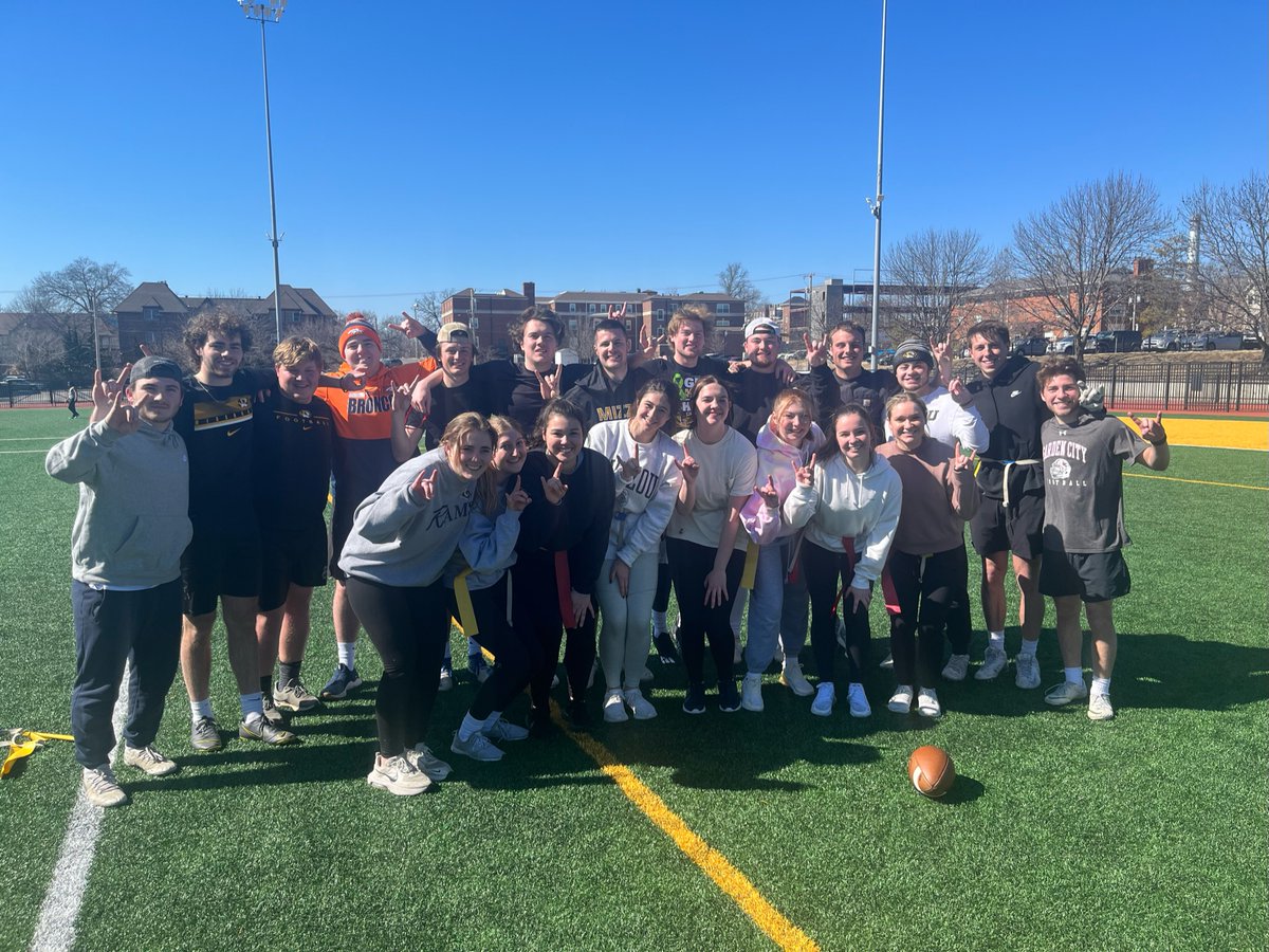 Thanks to everyone who participated in the Flag Football tournament yesterday! Special shoutout to <a href="/MizzouTheta/">K A Θ  ☆  M I Z Z O U</a> and <a href="/PhiDeltMizzou/">Phi Delt Mizzou</a> for placing first! 🏈🤘