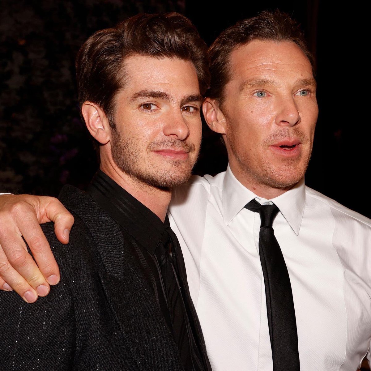 bestofgarfieId's tweet photo. Andrew Garfield and Benedict Cumberbatch at the #SAGawards2022 https://t.co/lAvV1ZDMAf