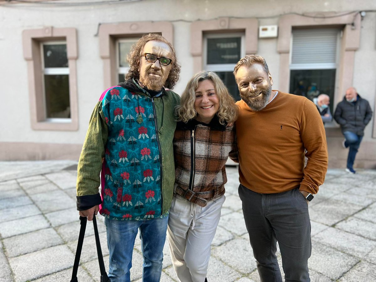 O Entroido de Gondomar regresou ás rúas con forza, paixón e moita cor. dlvr.it/SKpr2D