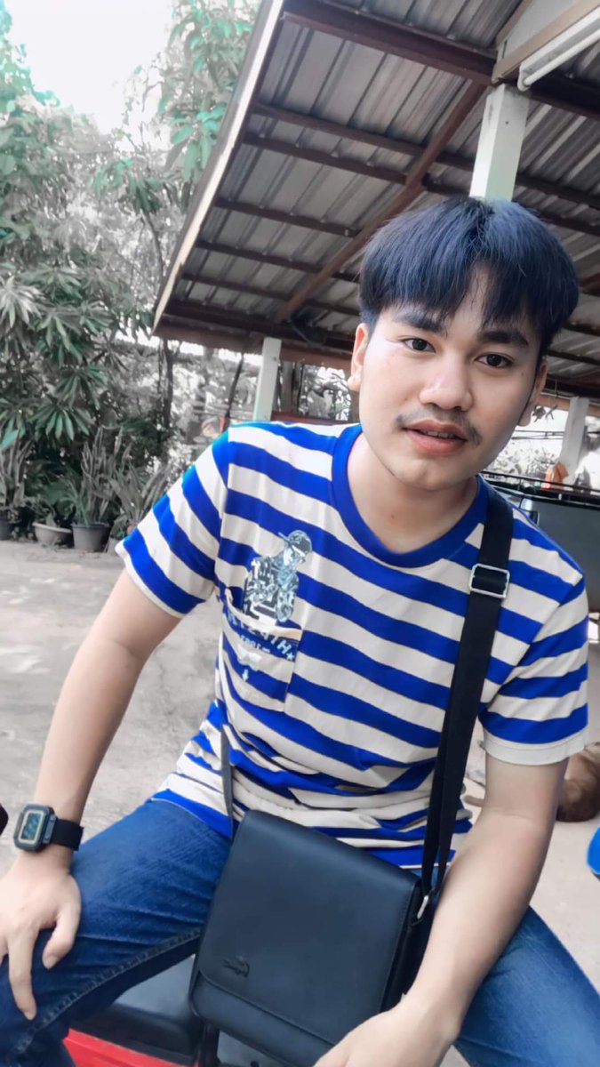 PeTer200144's tweet photo. ดูหน้าก็รุ้เจ้าชู้ไม่เป็น 🤣🤣 
#นครพนม https://t.co/WvMCLt5ud0